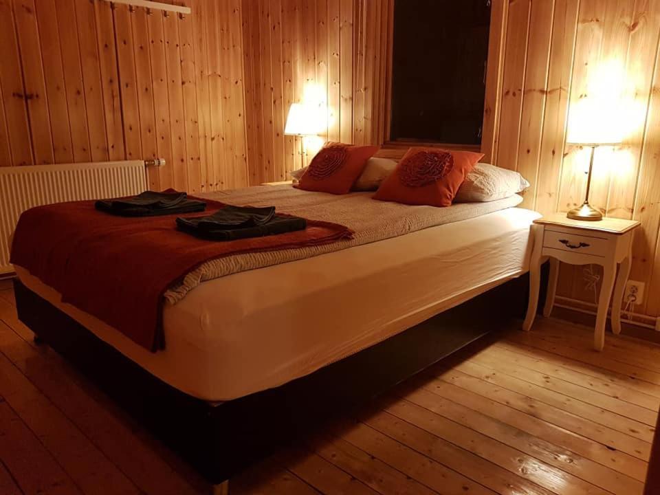 Guesthouse Elin Flagbjarnarholt Eksteriør billede