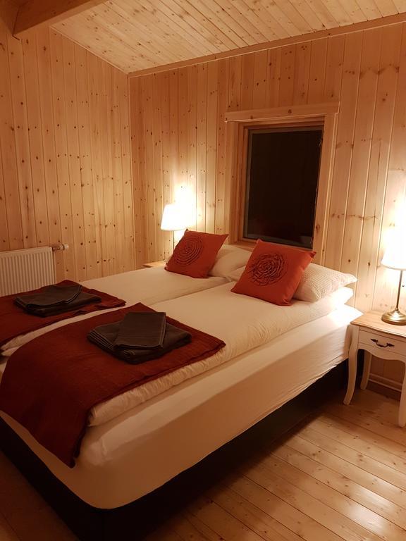 Guesthouse Elin Flagbjarnarholt Eksteriør billede